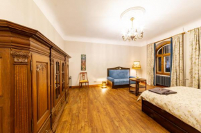 Cozy Storie's AP, 47sqm, Renovated 2020, Free parking in Riga